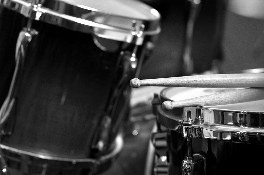 drumsticks-and-drums-in-black-and-white-rebecca-brittain